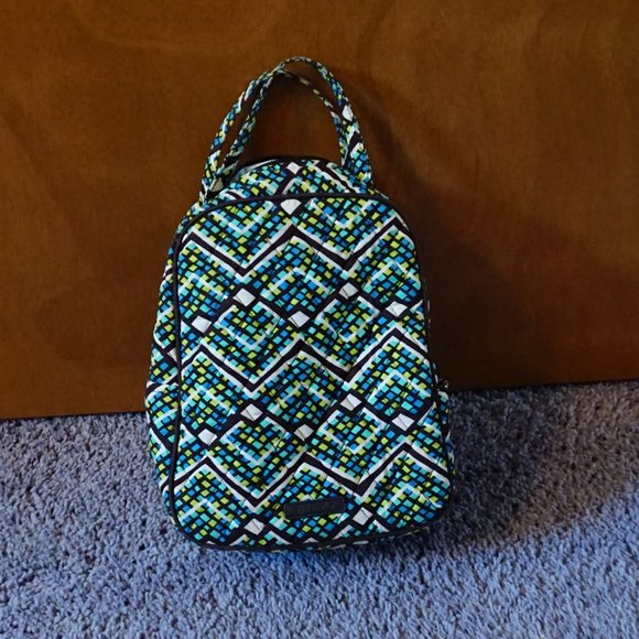 Vera Bradley Handbags - Vera Bradley Lunch Bag